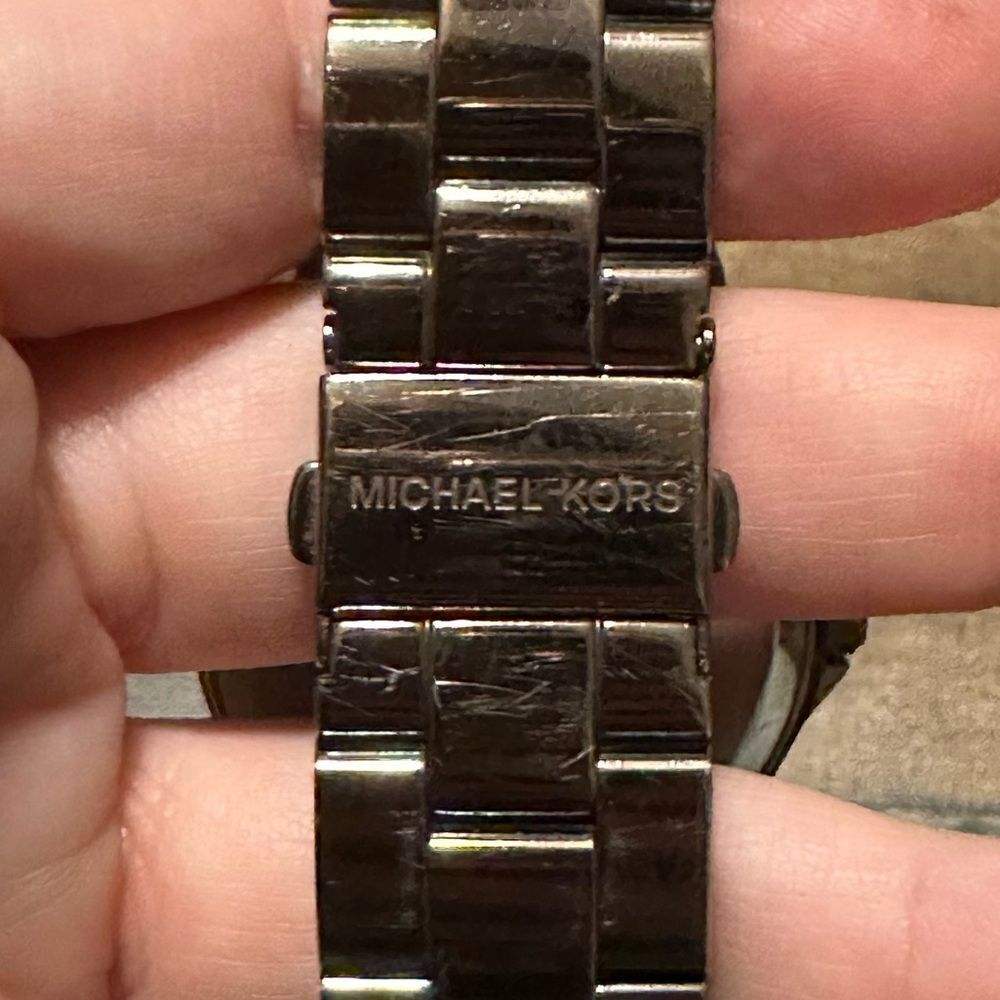 Michael Kors Espresso Madison Watch - Picture 6 of 12